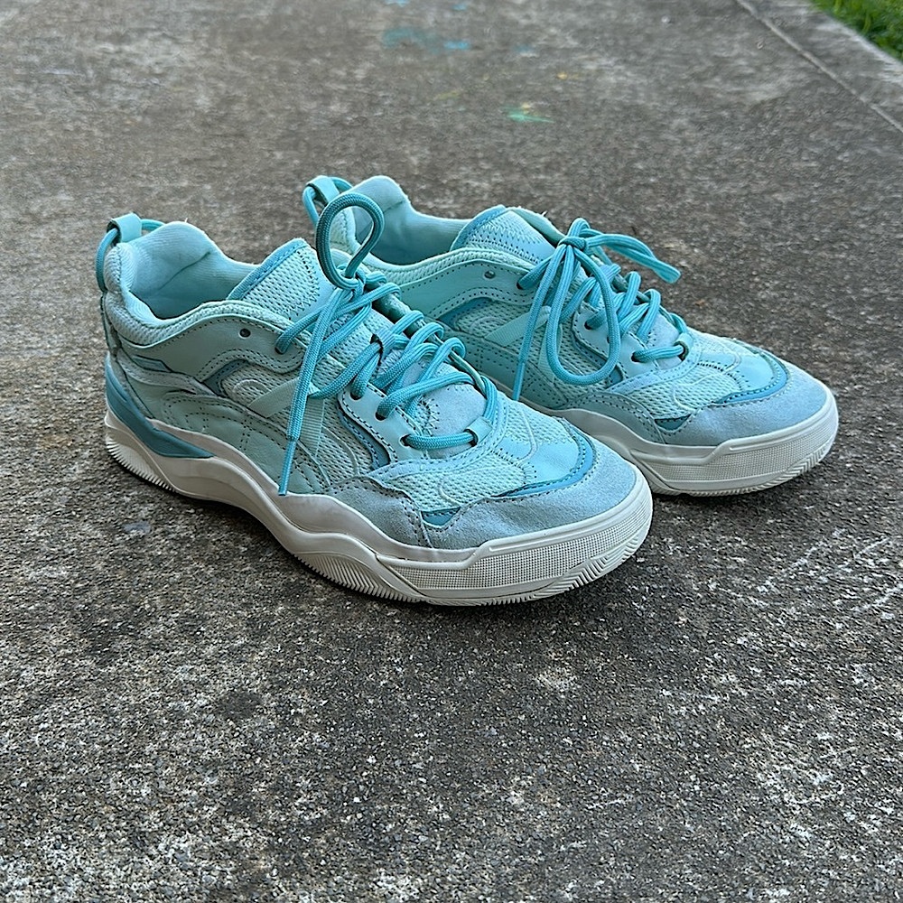 Vans Varix Women’s Size 7
